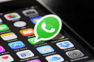 WhatsApp testa Ferramenta para Gerenciar Figurinhas em Massa | Tec Plus+